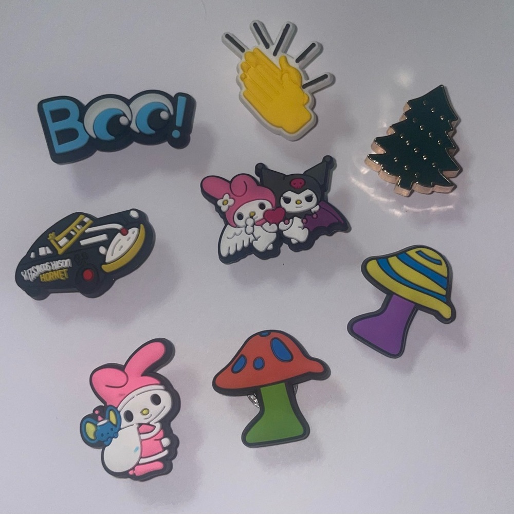Random selection croc charms - Picture 11 of 16